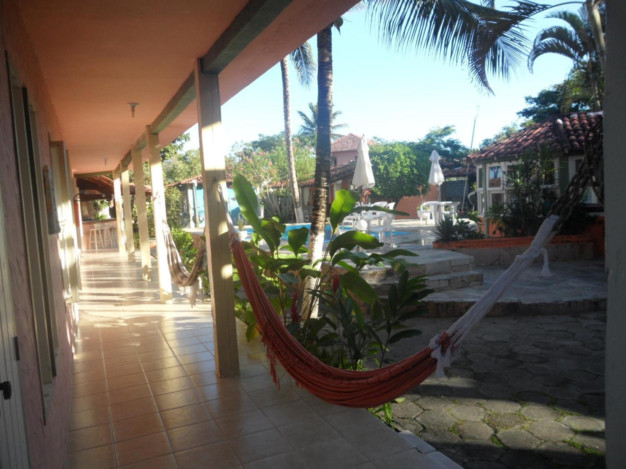 Hotel Pousada Castanheiras Do Village Порту-Сегуру Экстерьер фото