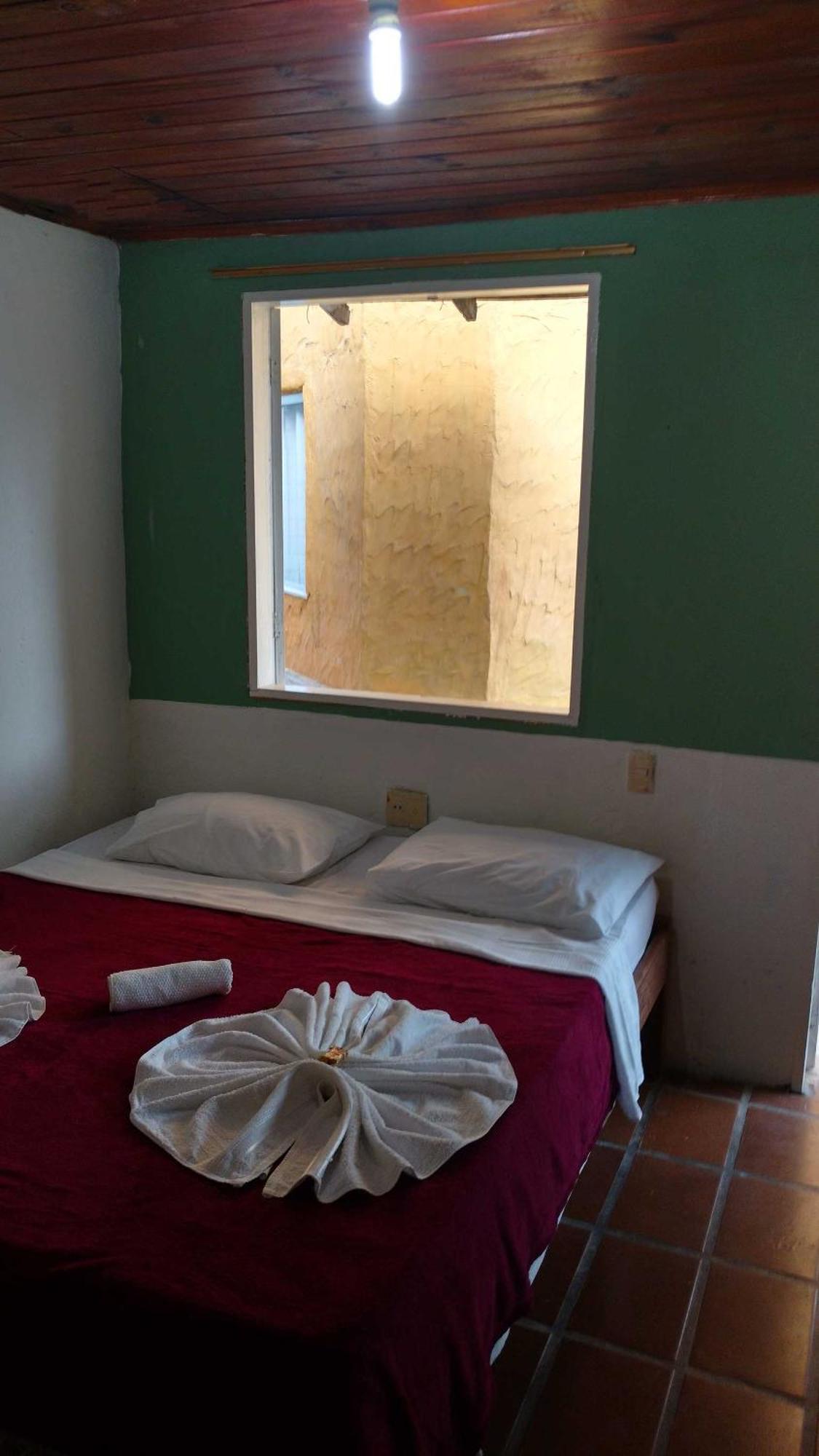 Hotel Pousada Castanheiras Do Village Порту-Сегуру Экстерьер фото