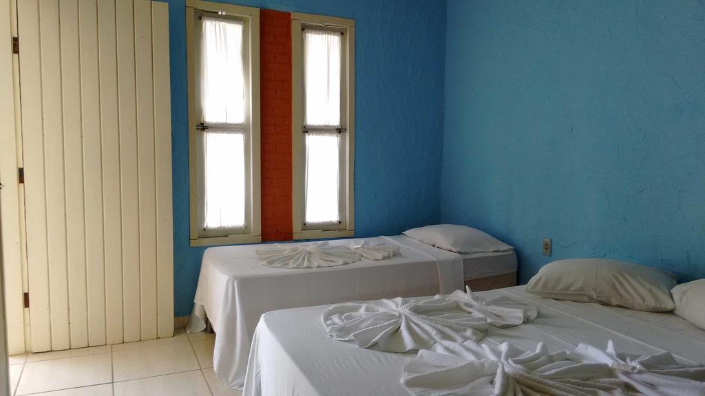 Hotel Pousada Castanheiras Do Village Порту-Сегуру Экстерьер фото