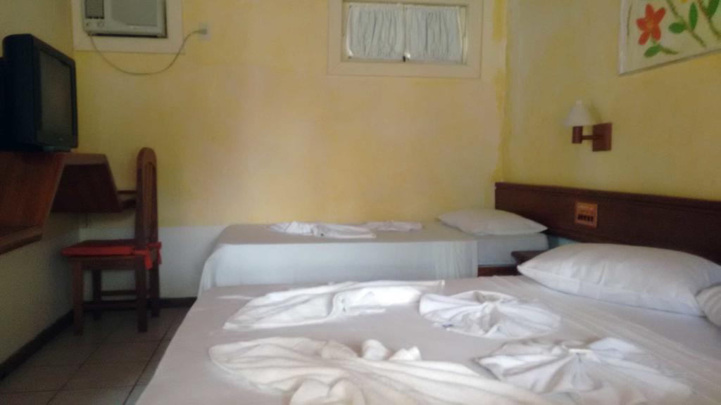 Hotel Pousada Castanheiras Do Village Порту-Сегуру Экстерьер фото