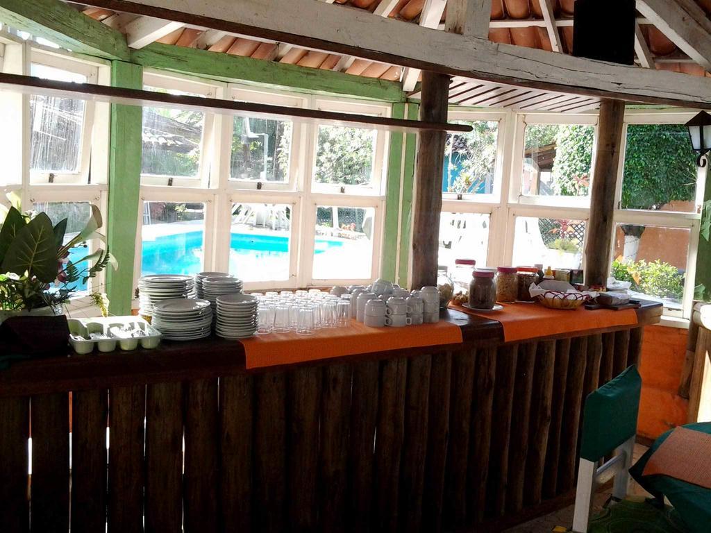 Hotel Pousada Castanheiras Do Village Порту-Сегуру Экстерьер фото