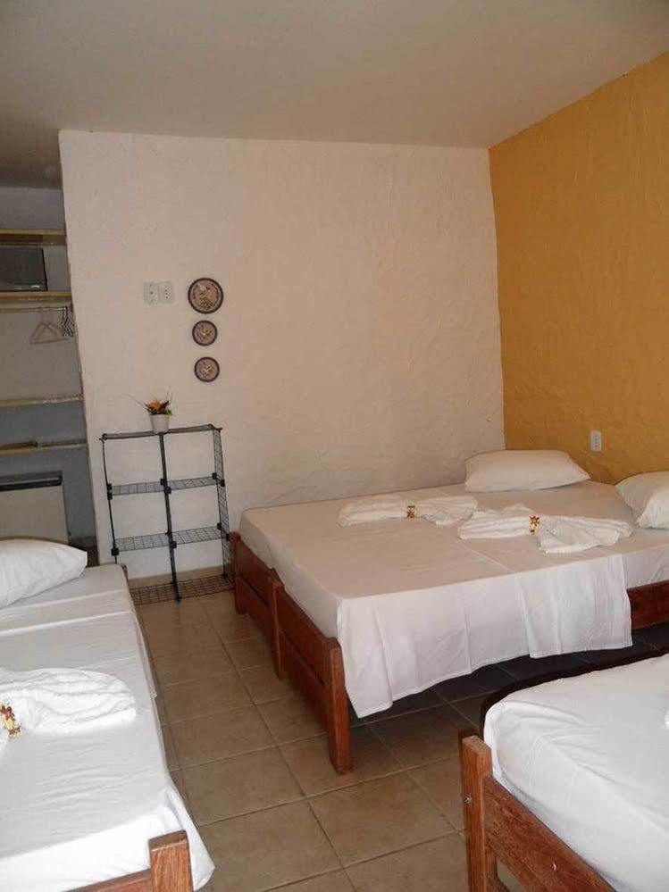 Hotel Pousada Castanheiras Do Village Порту-Сегуру Экстерьер фото
